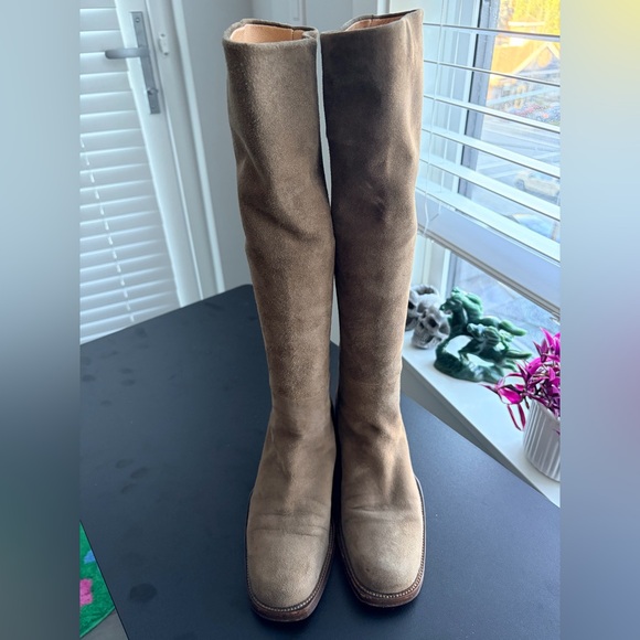 Joan & David Shoes - Vintage Chic Tan Over the Knee
Women's Boots